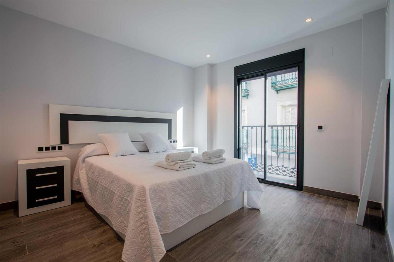 Apartamentos Vacacional En Plaza De Espana Nerja Zewnętrze zdjęcie